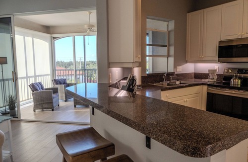 Venice Condo | 3-bedroom condo in lovely Venice. Your home away from home.