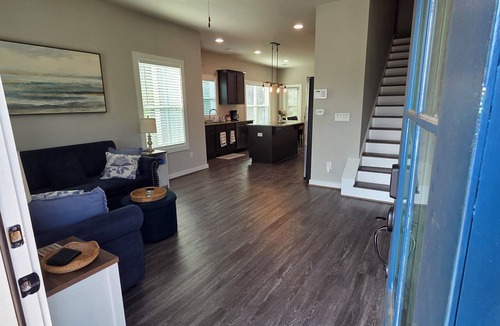 Pickwood House | 3-bedroom townhome 1.5 miles from Toomer's Corner/Auburn University
