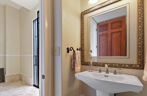 Ocean Springs House | 3 BR/2 Full & 1 Half BA Home - Oceanfront in Mississippi, Pool-Sleeps 8