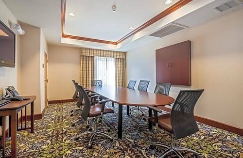Oak Hotel | 3-Star Hotel ∙ Staybridge Suites Gulf Shores, an IHG Hotel