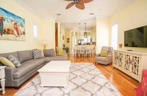 Sunnyside House | 30A Beach House - Sunny Daze by Panhandle Getaways