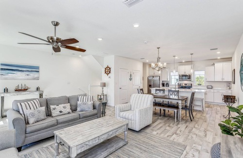 Ono Island House | 3BR Coastal Chic Townhouse | EV Charger | Pools | Tennis | Beach Club|Free Activities Including Golf