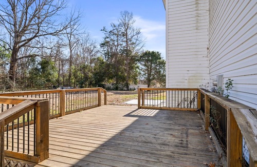 Paw Creek House | 3BR Home Near Airport Fully Stocked
