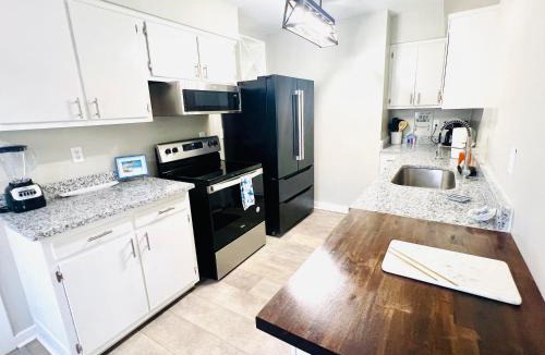 Gulfport House | 4/2 Home Close to Beach, Centrally located!