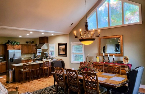 Wolf Laurel House | 4 Bedroom + 4 Bathroom Mountain Home at 4,700ft Views of Blue Ridge Mts + Big Bald + Spa + Elevator