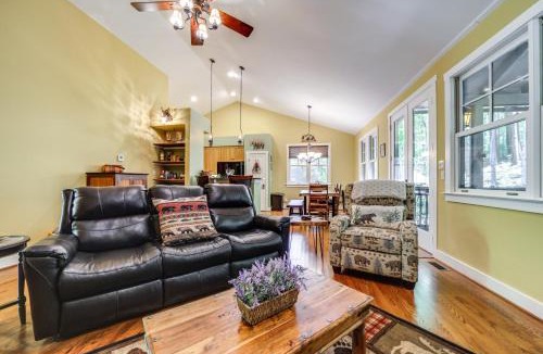 Bear Lake Reserve House | 4 Mi to Bear Lake! Summer Retreat w/Beach Access