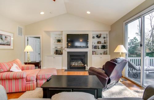 Selbyville House | 4 Mi to Fenwick Island: Home w/Pool Access & Deck
