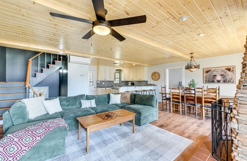 Maggie Valley Cabin | 4BR in Maggie Valley Golf Club, Game Room, Hot Tub