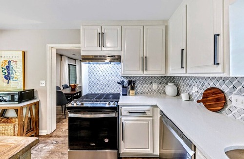 Marietta House | 4BRs Cul-de-sac/Privacy/5 min to I-575 (527)