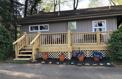Balsam Cabin | 5-bedroom cabin in a relaxing community with stunning Mountain Views!