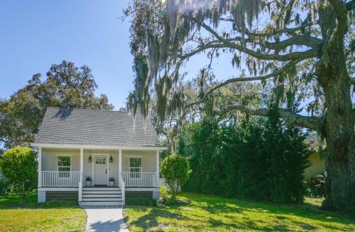 Saint Simons Island House | 5 Mi to Pier Village: Coastal Jade Cottage