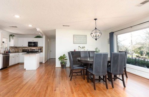 Columbus House | 5 min Walk to Cooper Creek. Cozy Outdoor Space! 15-20 minutes to Ft Benning.