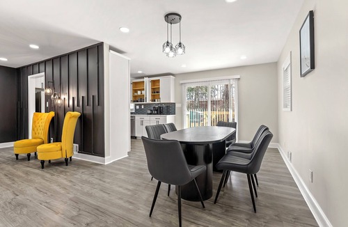 Atlanta House | 5BR Vacation Home with High-Speed Internet & Private Gym Near Atlanta Airport