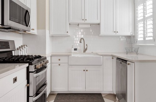 Downtown Charleston House | 62 Barre Street