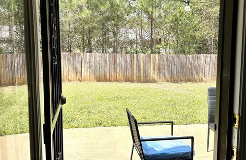 Columbus House | 8 min. to Fort Moore! relaxing & cozy