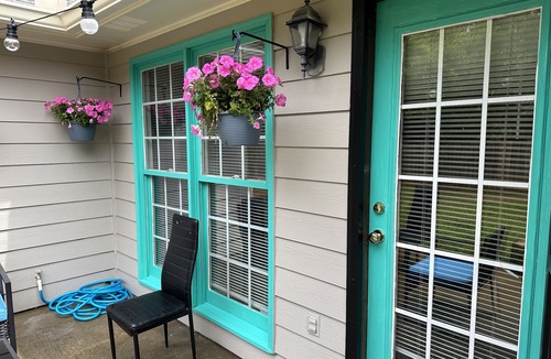 Columbus House | 8 min. to Fort Moore! relaxing & cozy