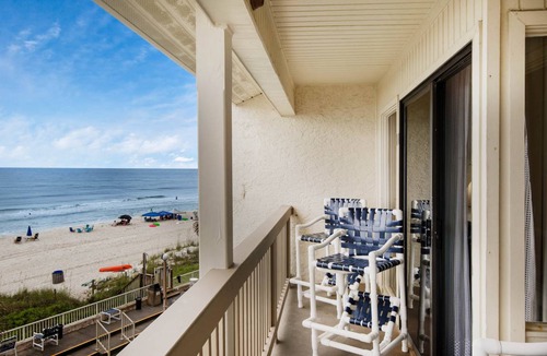 Fort Bay Condo | 88 m² Condo ∙ 1 bedroom ∙ 6 guests