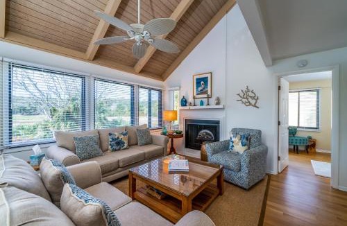 Sealoft Villas House | 915 Sealoft Villa