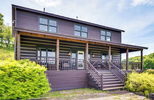 Chelsea House | 95-Acre Countryside Estate! Luxe Vermont Farmhouse