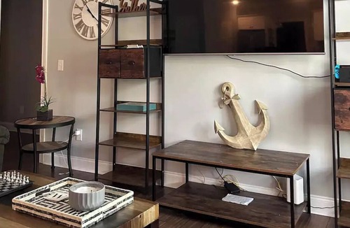 Winchester Apartment | A quiet getaway.