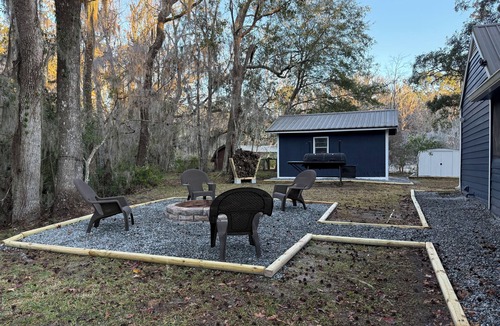 Camden House | Adorable 3-bedroom house with AC in lovely Woodbine