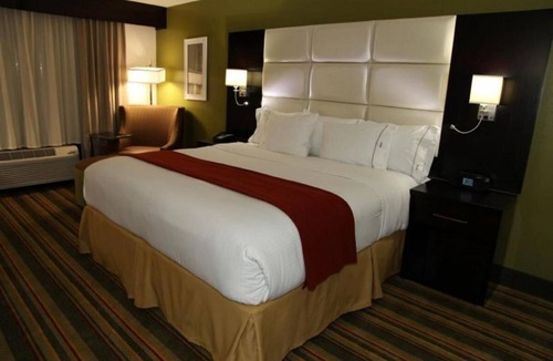 Madison Hotel | Adventure Awaits! Chic Unit Near Attractions
