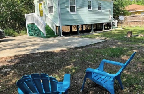 Bay St Louis Cottage | Affordable Month to Month Stay, Beaches, Casino, Tiny house,