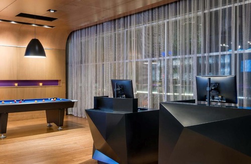 Downtown Asheville Hotel | Aloft by Marriott Asheville Downtown