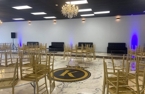 Addison Heights House | Amazing Event Space with Ample Parking