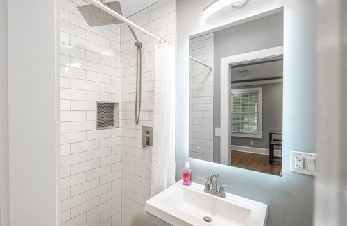 Wesley Heights House | Amazing & Luxury Wesley Heights Home