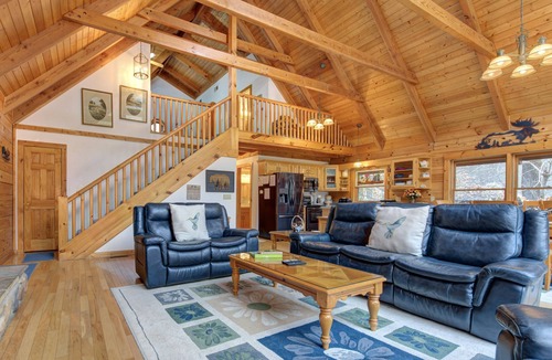 Sevierville Cabin | Amazing River Retreat | Riverfront, Pets, Hot Tub