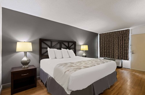 Orlando Hotel | Americas Best Value Inn Orlando