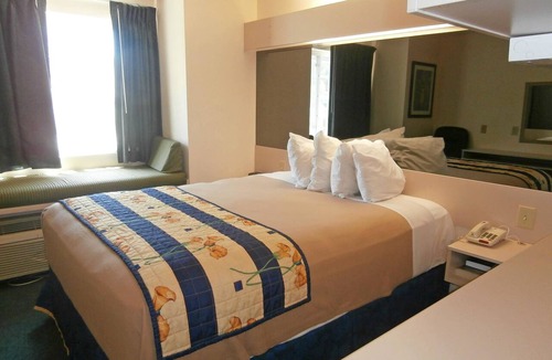 McDonough Hotel | Americas Best Value Inn & Suites McDonough