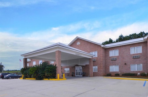 Wiggins Hotel | Americas Best Value Inn Wiggins