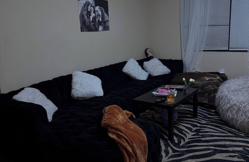 East Point Apartment | An Elevated Stay 15 minutes from Benz Stadium
