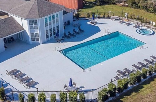 Oak Condo | Anchors Away Gulf Shores Alabama 1 bedroom condo