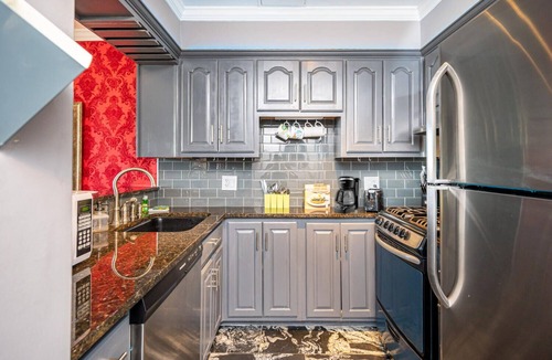 Downtown Atlanta Condo | ATL Downtown Condo with Free Parking
