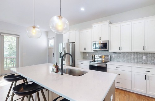 Mechanicsville House | Atlanta Townhome: Walk to Mercedes-Benz Stadium!