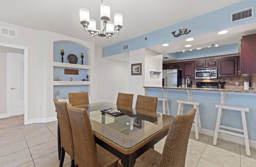 New Smyrna Beach Condo | 🌊Awesome Amenities-Great Location-Balcony-Oceanwalk 13-403🌊