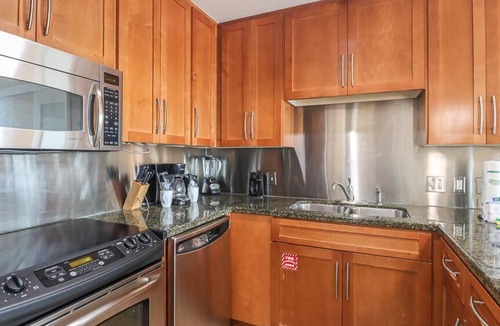 Biloxi Condo | Balcony at the Oceanfront
