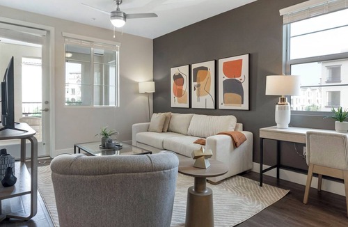 Cullman Apartment | Barsala l tElevated Comfort: Sleek 1BD with City Views