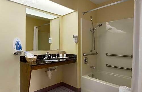 Dublin Hotel | Baymont by Wyndham Dublin