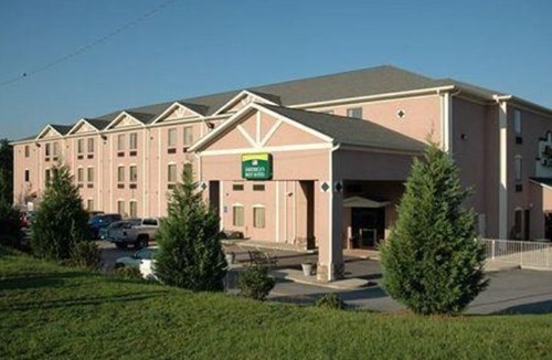 Grovetown Hotel | Baymont by Wyndham Grovetown Augusta