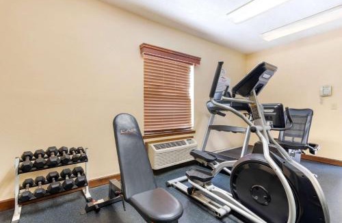 Town Center Hotel | Baymont by Wyndham Kennesaw