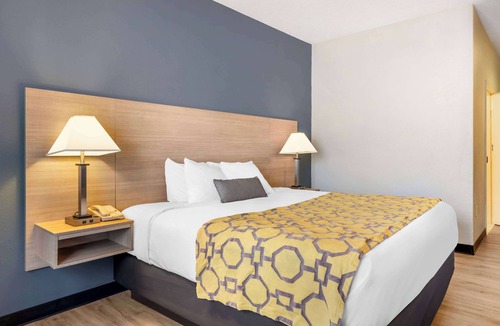 Town Center Hotel | Baymont by Wyndham Kennesaw
