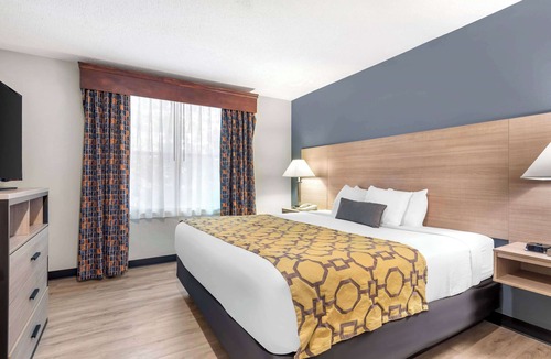 Town Center Hotel | Baymont by Wyndham Kennesaw
