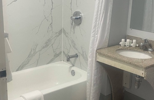 Rock Hill Hotel | Baymont by Wyndham Rock Hill