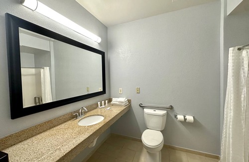 Morrow Hotel | Baymont Inn & Suites by Wyndham Morrow/Atlanta I-75 South