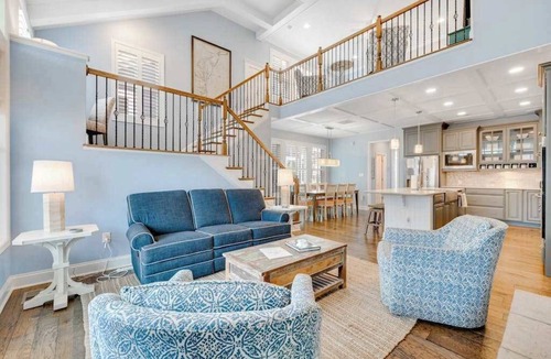 Bayside House | Bayside Resort home with outdoor kitchen & dining, loft, gas fireplace