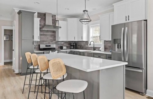 Edisto Island House | Beach Belle- Pet Friendly- Luxury Edisto Home